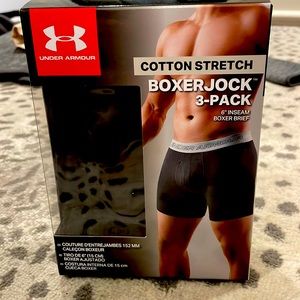 New in box Under Armour boxer jock